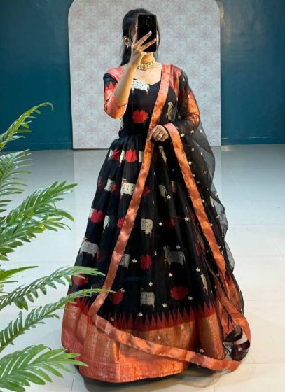 Trending Kanchipuram Black Colour Gown With Dupatta