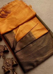 Fashionable Brown Weaving Soft Silk Kubera Pattu Saree