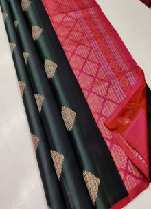 Stylish Borderless Weaving Silk Saree In Green
