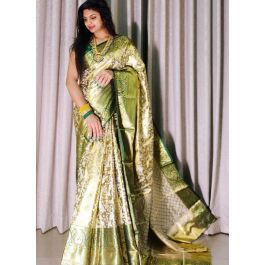 Latest saree outlet styles